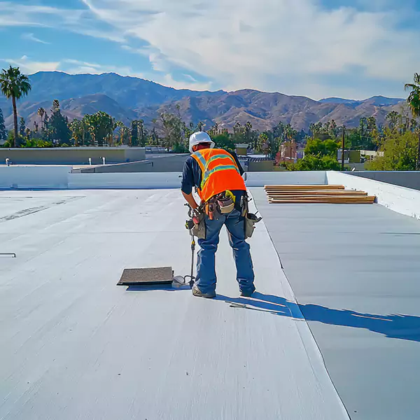 Why Racine Roofing Pro Is the Flat Roofing Choice in Racine, WI?